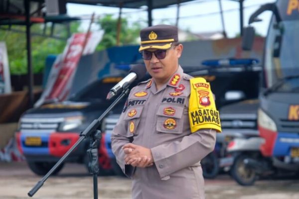 polda kalbar gelar patroli di daerah kelenteng dan vihara guna ciptakan rasa aman 70318