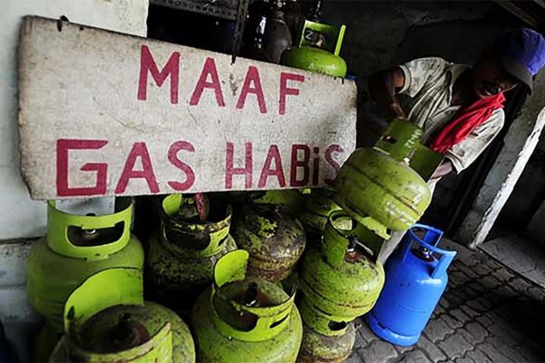 polda kalsel selidiki penyebab kelangkaan dan mahalnya lpg 3 kg 15997