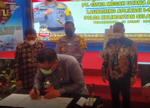 polda kalsel teken mou bangun ratusan rumah untuk anggota 9052