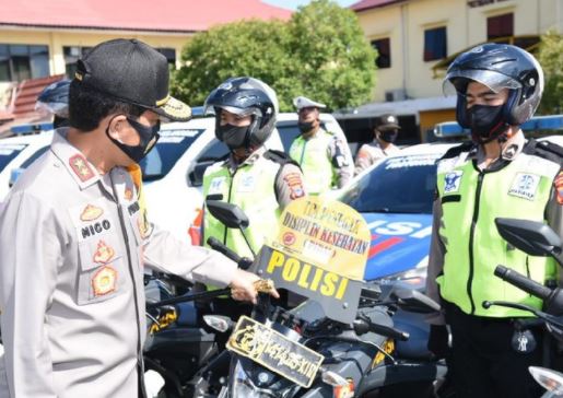 polda kalsel terjunkan tim pedas ingatkan masyarakat tertib pada protokol kesehatan 12899