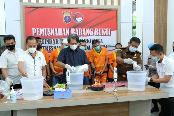 polda kaltim musnahkan barang bukti narkoba hasil penangkapan selama bulan mei 2021 28827