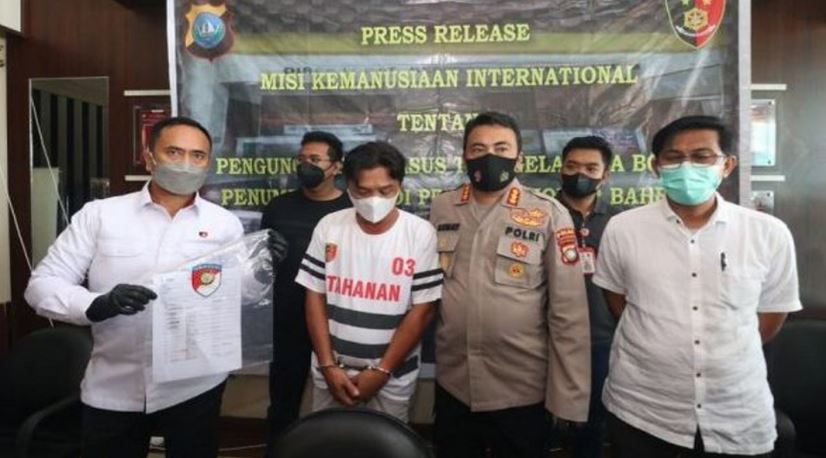 polda kepri berhasil bekuk pemilik kapal pengangkut tki yang tenggelam 17583