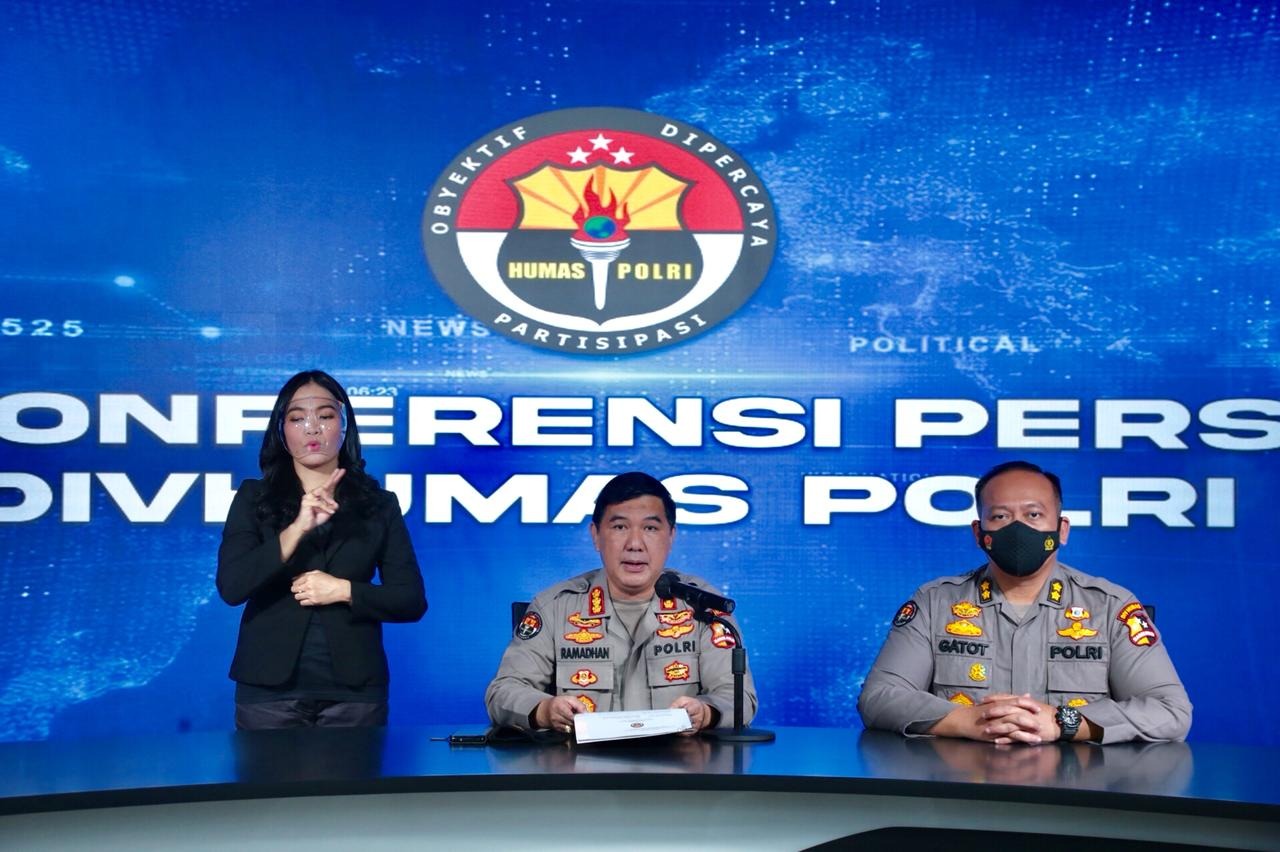 polda lampung berhasil amankan 14 orang terkait pembakaran polsek candipuro 28522