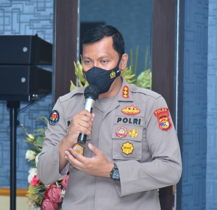 polda lampung terus gencar lakukan vaksinasi kepada masyarakat 37223
