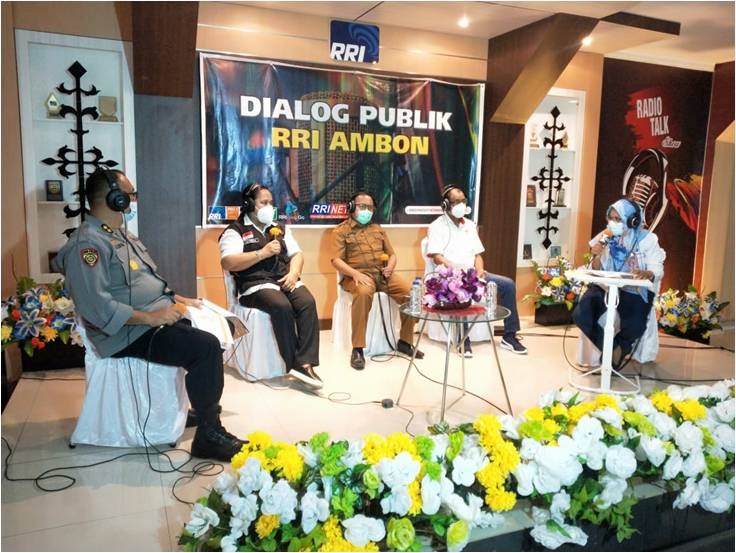 polda maluku gelar dialog publik bahas sistem penerimaan anggota polri yang betah 31011