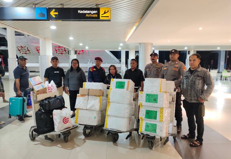 polda maluku kawal pengiriman logistik pemilu 69739
