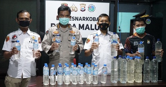 polda malut berhasil gagalkan penyelundupan miras cap tikus dari manado 16063