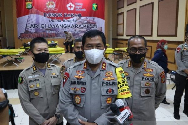 polda metro jaya gelar donor darah sambut hari bhayangkara ke 74 11096