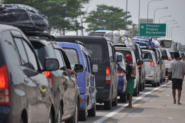 polda metro jaya imbau pemudik atur waktu saat arus balik mudik 72481