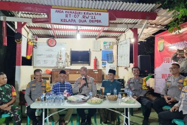 polda metro jaya jelang putusan mk warga dihimbau untuk aktifkan poskamling 72900