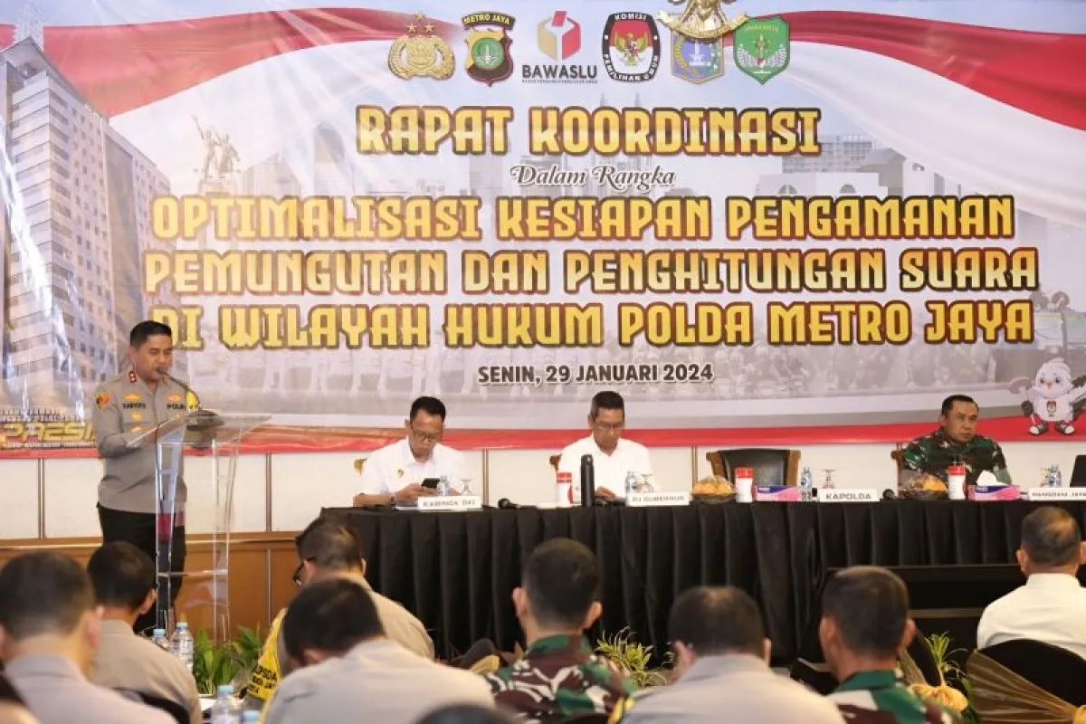 polda metro jaya laksanakan rapat untuk kesiapan pengamanan pemilu 2024 69529