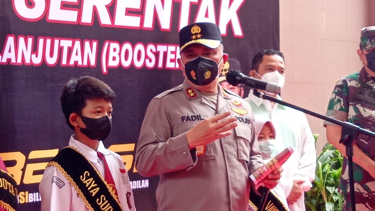 polda metro jaya pursue vaccination goal for the elderly 20977