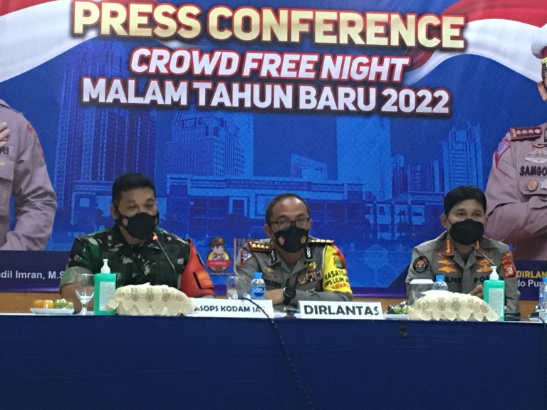 polda metro jaya tegaskan tak ada perayaan tahun baru di jakarta 17790