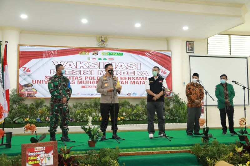 polda ntb gelar vaksinasi presisi merdeka di universitas muhammadiyah mataram 37129