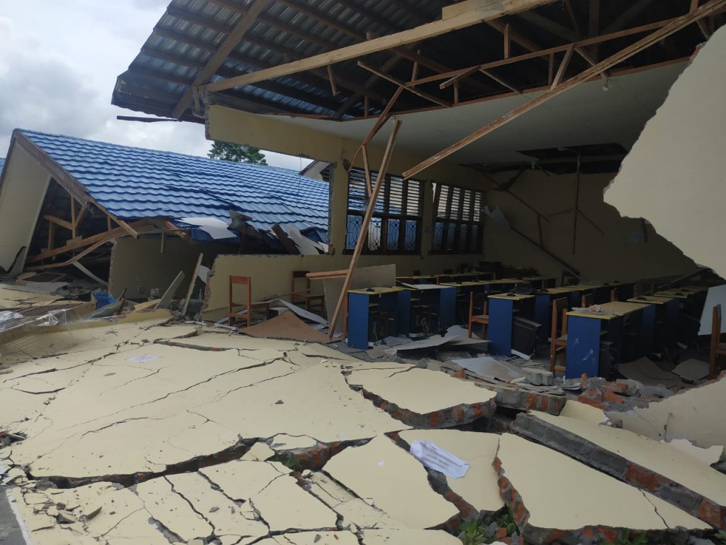 polda sulbar masyarakat diminta bijak dengan beredarnya berita hoax pasca gempa 15901