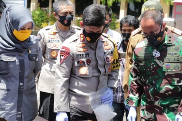 polda sulsel musnahkan 146 kg sabu barang bukti jaringan internasional 15768
