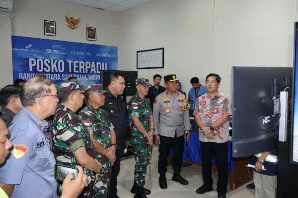 polda sulut bersama tni dan forkopimda cek pengamanan dan pantau arus mudik di 3 lokasi 72306