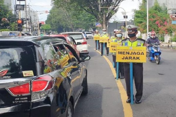 polda sulut gandeng komunitas motor untuk kampanyekan cegah covid 19 13009