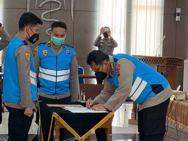 polda sumbar gelar pakta integritas seleksi sip angkatan 51 tahun 2022 23008