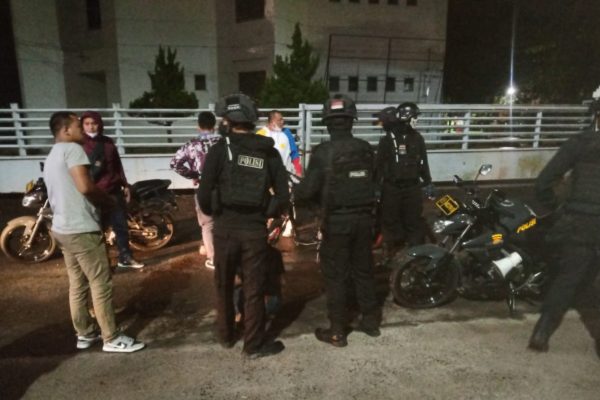 polda sumut berhasil menangkap aksi tawuran dan balap liar saat melaksanakan patroli 21128