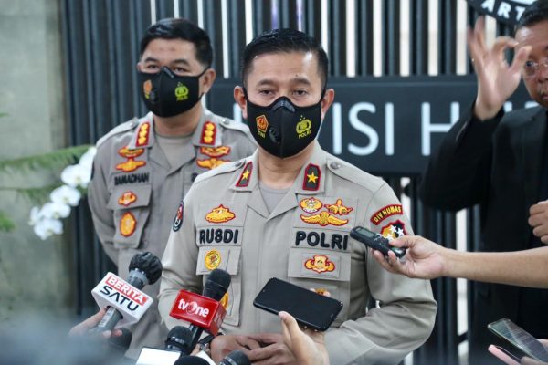 police tighten papuan security regarding armed criminal group threats against migrants in papua 39211