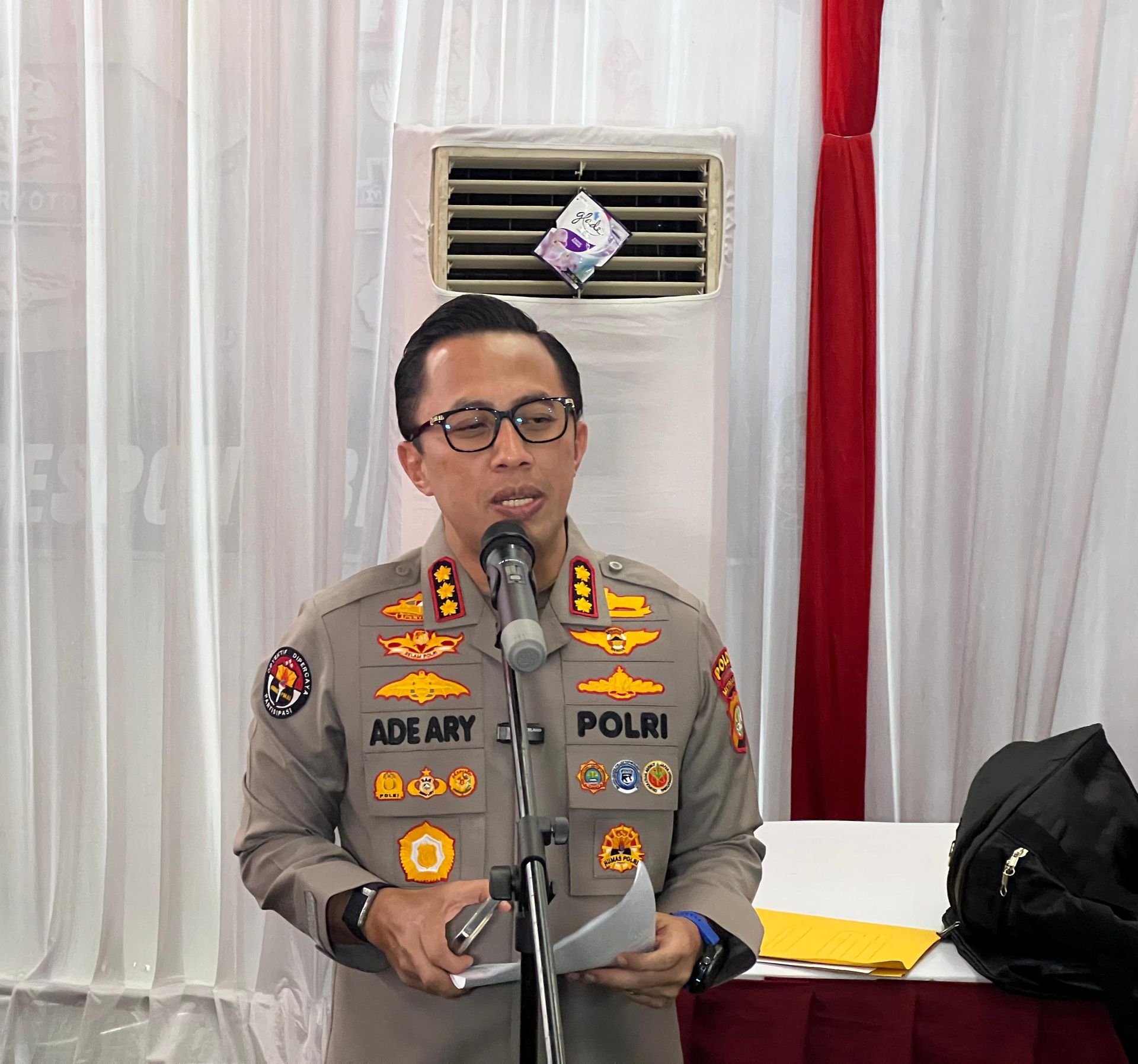 polisi ad akui perankan video pornografi 77399