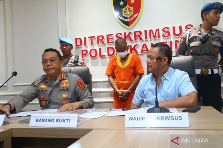 polisi bekuk penyebar foto porno di medsos untuk promosi 57684
