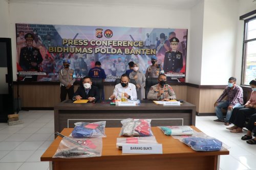 polisi berhasil amankan enam orang terkait perusakan ruang kerja gubernur banten 22584
