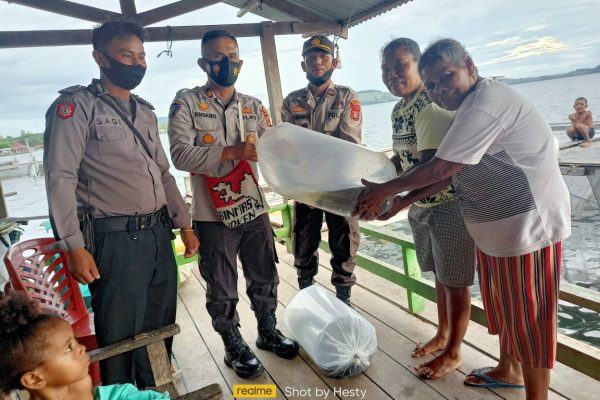 polisi binmas noken jayapura dukung budidaya ikan sentani timur 13479