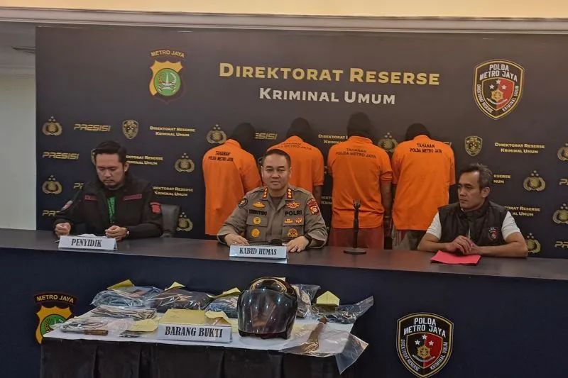 polisi bongkar pencurian spesialis nasabah bank di bekasi 55908