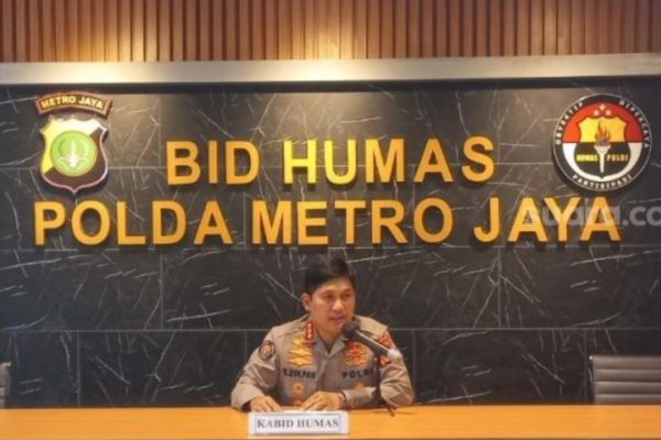 polisi buru pelaku pengeroyokan ketum knpi haris pertama di cikini 37282