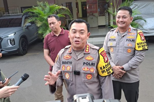 polisi imbau pemudik waspadai pelaku hipnotis di stasiun senen dan gambir 72603