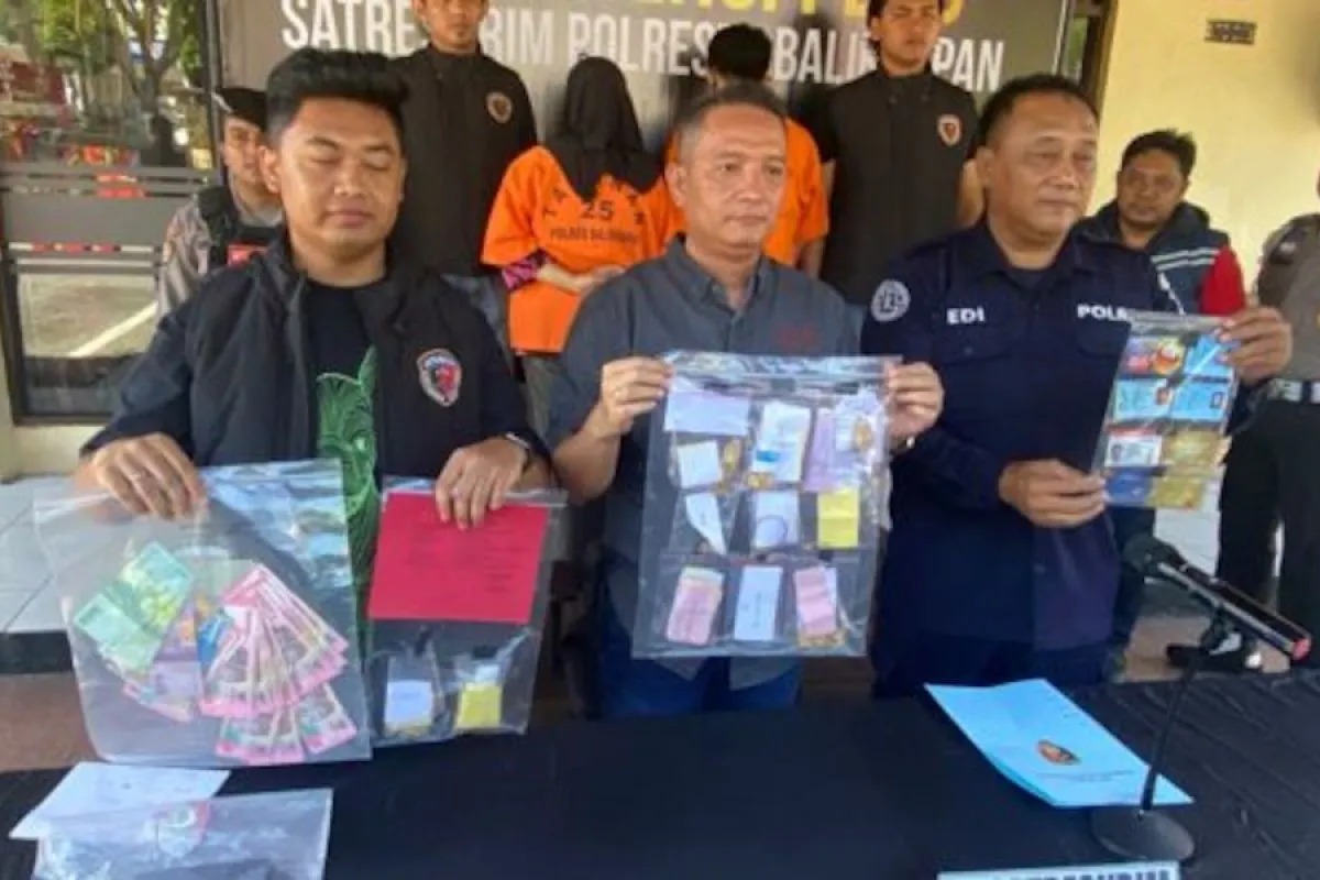polisi kembangkan kasus penipuan penjualan emas di balikpapan 61773