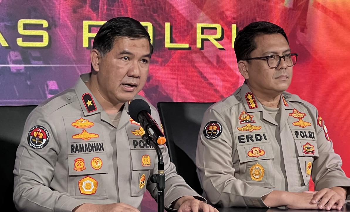 polisi pastikan info bom dalam pesawat pelita air hanya candaan 67232