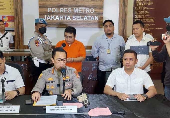polisi pastikan pelaku perusakan di mobil di senopati tak mabuk 54518