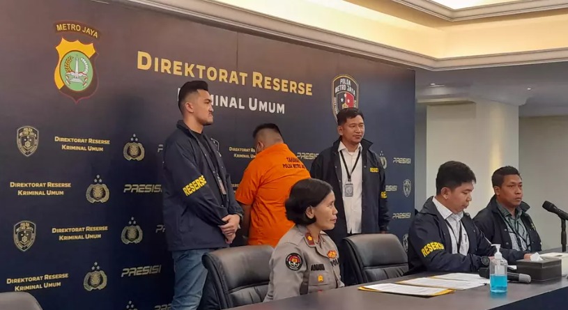 polisi resmi tahan pengemudi fortuner pelat polri palsu 65108