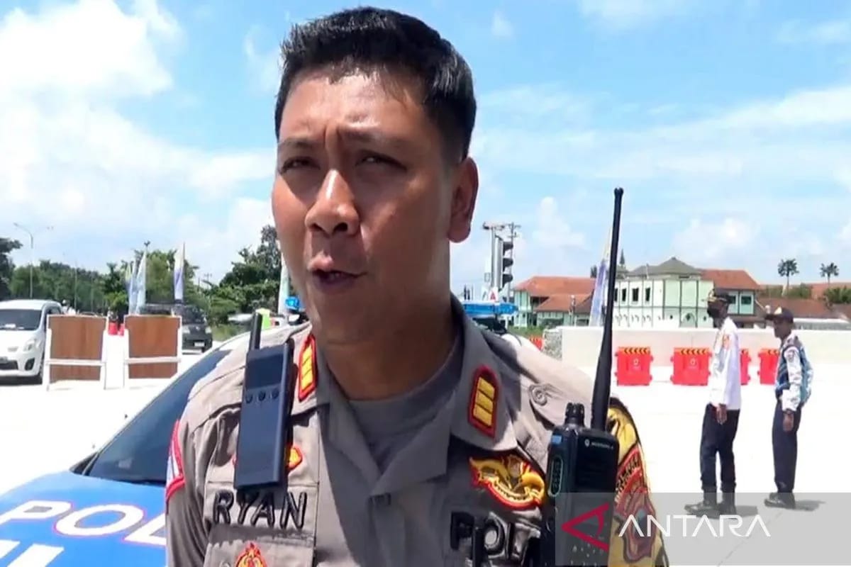 polisi sebut arus balik jalan tol di jateng masih aman dan lancar 72561