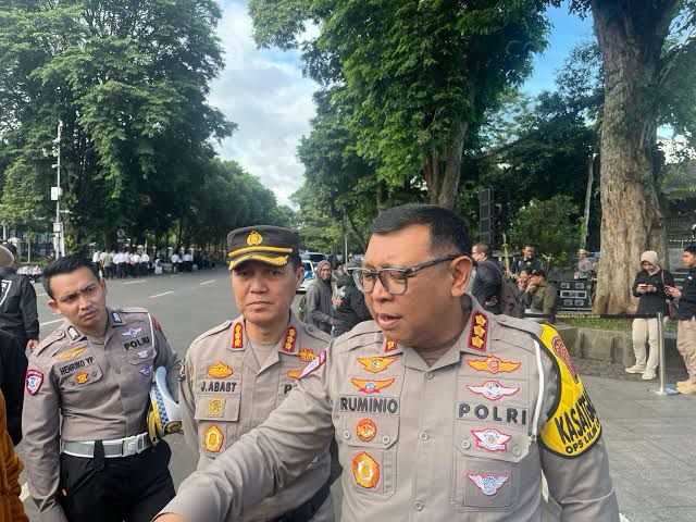 polisi sebut sopir truk pengangkut galon aqua sudah sadarkan diri 83868