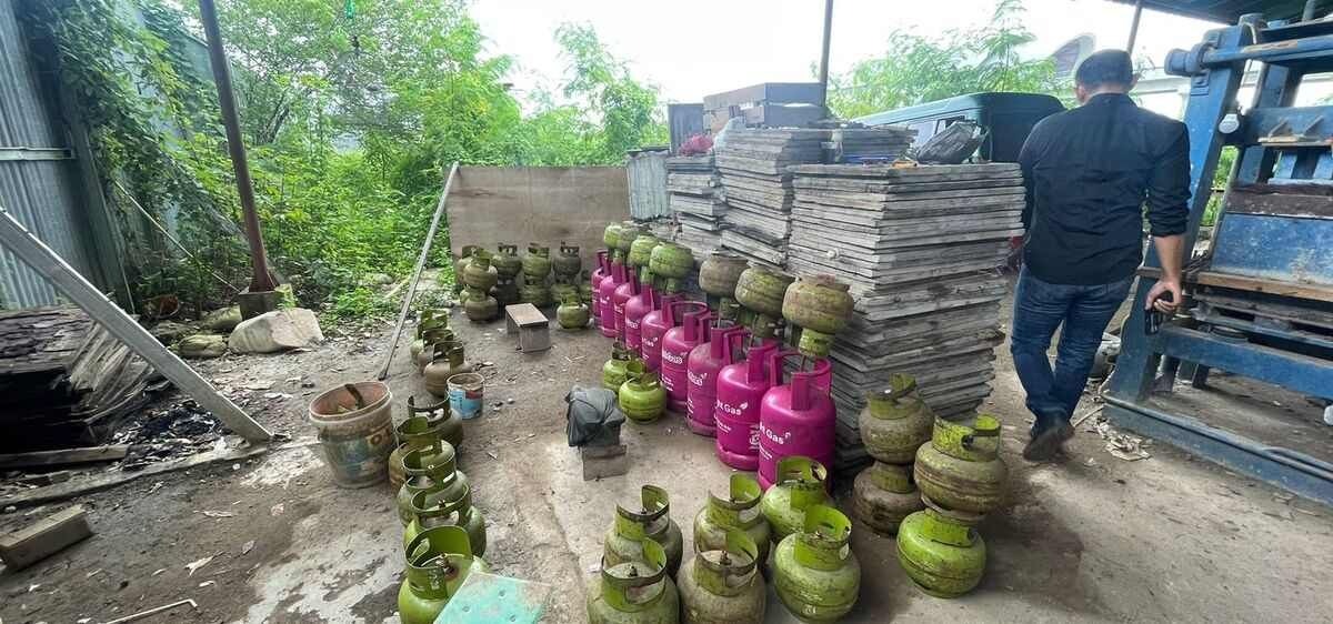 polisi segera melimpahkan perkara gas elpiji oplosan ke kejaksaan 73072