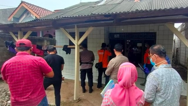 polisi selidiki unsur pidana kasus satu keluarga keracunan makanan di bekasi 53329