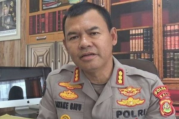 polisi selidiki wisatawan asing yang gunakan plat nomor kendaraan palsu 55312