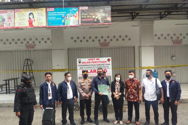 polisi sita kembali aset bos judi online di kompleks cemara asri 50685