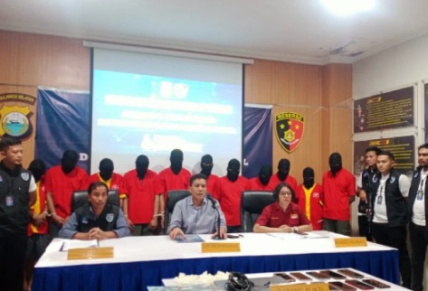 polisi tangkap pasutri buka lowongan kerja palsu dengan catut nama pertamina di makassar 59348