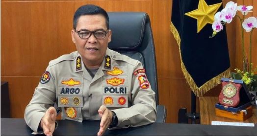 polisi telusuri identitas pelaku teror di mabes polri 30952