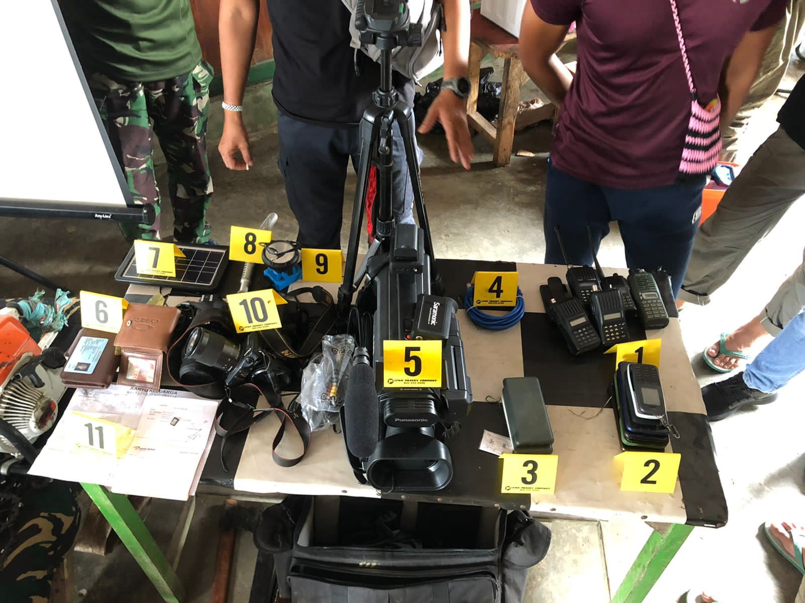 polisi temukan alat propaganda kkb 54736