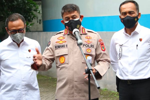 polisi temukan dugaan adanya penyalahgunaan distribusi minyak curah di makassar ke industri 17709