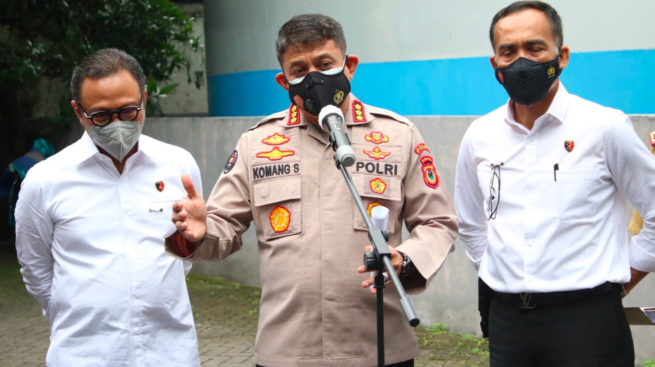 polisi temukan dugaan adanya penyalahgunaan distribusi minyak curah di makassar ke industri 17709