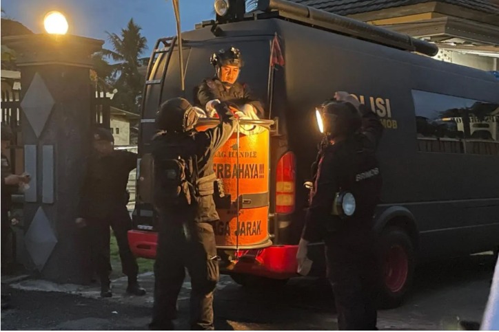 polisi ungkap granat penemuan warga di lombok tengah masih aktif 68623