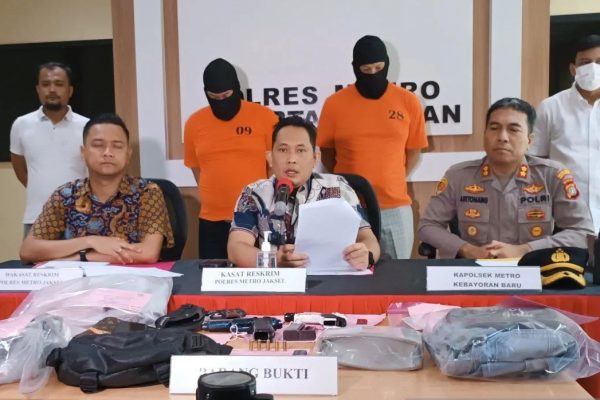 polres jaksel tangkap dua pria pelaku overdosis anak 73133