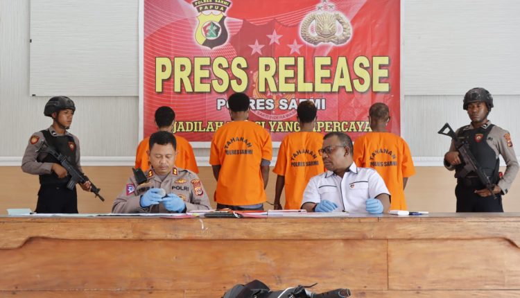 polres sarmi gelar pelimpahan 4 tersangka dan barang bukti ke kejaksaan negeri jayapura 53296